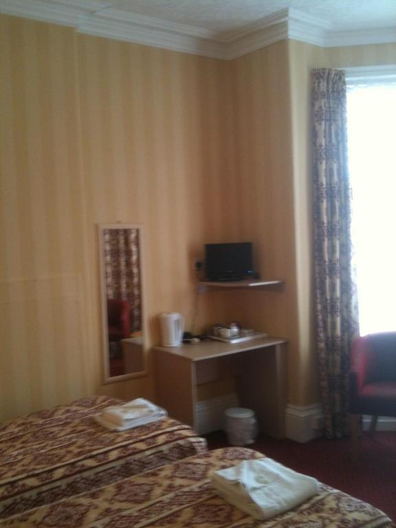Grand Ash Hotel Λαντούντνο Δωμάτιο φωτογραφία