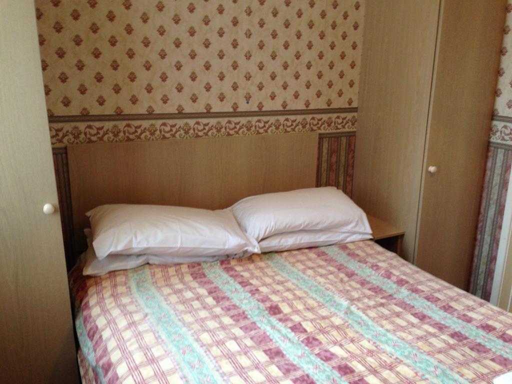 Grand Ash Hotel Λαντούντνο Εξωτερικό φωτογραφία